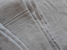 Coupon de 515 cm de lin écru à liteaux pour nappes de vigneron