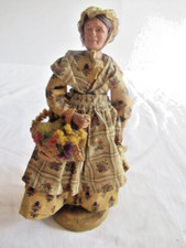 ANCIEN SANTON FEMME A LA