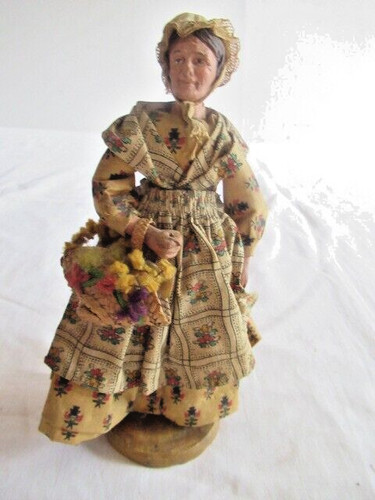 Ancien santon femme la - femme, a