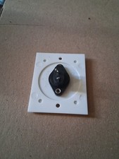 Capot De Prise Haut Parleur