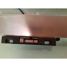 Contrôleur de mesure VRZ 317 et règle HEIDENHAIN LS 803 avec tête de lecture