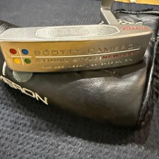 SCOTTY CAMERON Studio Style Newport 33 pouces RH avec housse #76