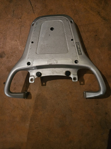 Porte paquet aprilia 650 - aprilia,