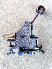 ANCIEN BOUCHONEUSE BOUCHEUSE YANKEE - OUTIL DE VITICULTEUR VIGNE -