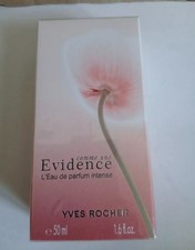 COMME UNE EVIDENCE INTENSE