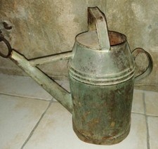 P5- Joli ancien petit ARROSOIR