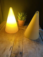 Grandes lampes Teepee par SCE Habitat Format xl années