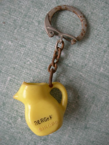 Porte clef pichet - clef,