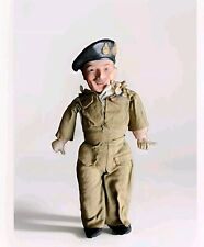 Joli Poupée Sir Montgomery