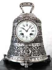 Rare pendule néo-gothique en