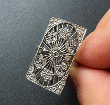 Art Deco era 18K Gold diamond flower Filigree Ring
