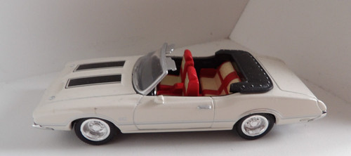 Oldsmobile 1970 4 - oldsmobile,