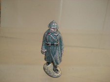 QUIRALU  /THEME / SOLDAT
