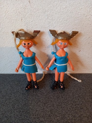 Figurines publicitaires - 2,