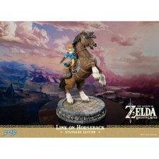 First 4 Figures - Zelda - The Legend of Zelda: Breath of The Wild - Link on Hors