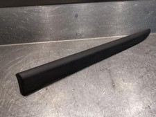 Baguette d'aile arrière gauche RENAULT CLIO 3 PHASE 2 8200289931