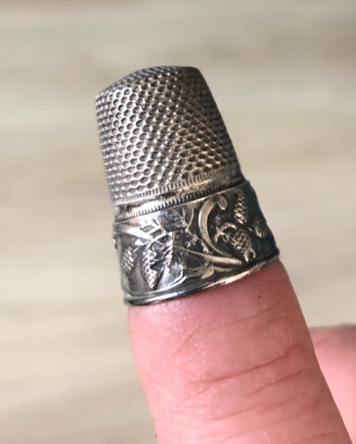 Beau dé coudre art - dé,