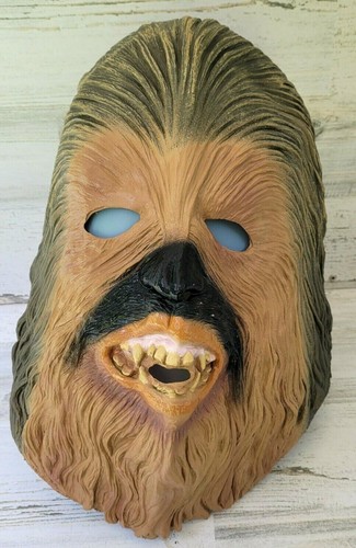 Rubie 2010 chewbacca mask - rubie's,