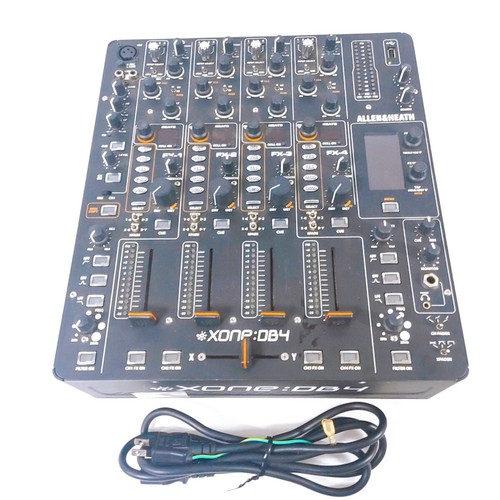 Allen heath xone - xone:db4, dj