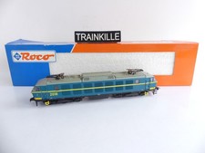 (2) 43670 / ROCO HO LOCOMOTIVE