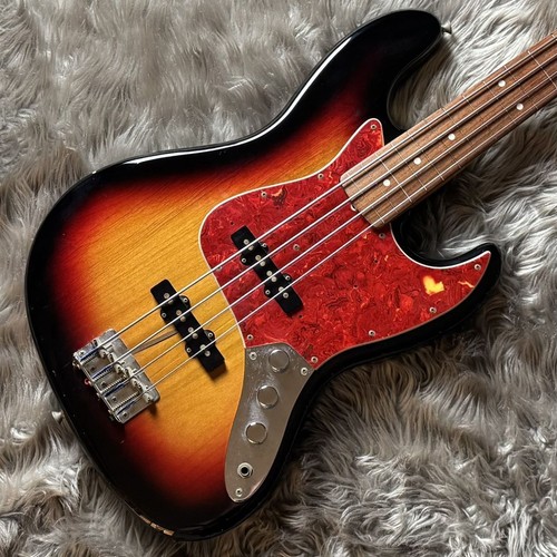 Guitare basse électrique