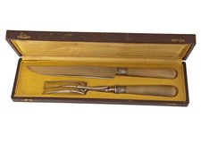 Ancien Service à Découper