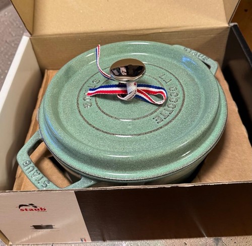 Staub pico cocotte - , ronde