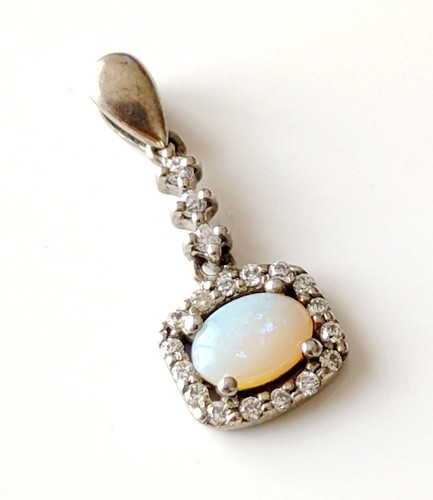 Pendentif opale argent - en,