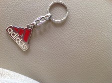 Ancien vintage porte-clé Adidas métal émail