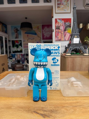 Kaws bearbrick 400 chompers - bearbrick,