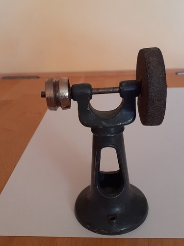 Touret meule jouet ancien - à,