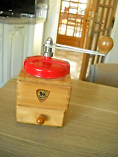 ANCIEN  MOULIN A CAFE PEUGEOT  EN BOIS VERNI