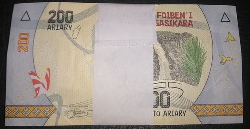 Madagascar billets 200 ariary - 200,