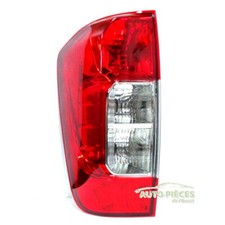 FEU ARRIERE GAUCHE NISSAN