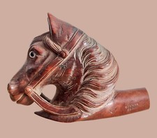 pipe fourneau tuyau bois sommer paris décor tété de cheval animal équestre