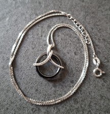 collier chaîne pendentif en