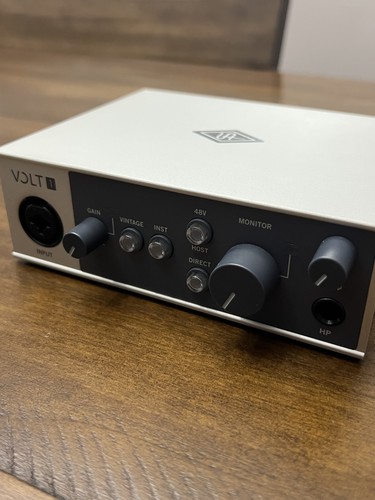 Universal audio volt - universal,