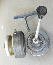 ANCIEN MOULINET LUXOR PEZON ET MICHEL MER SAUMON