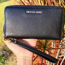 Michael Kors Jet Set Travel