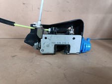 Serrure porte arrière droite Audi A4 B5 – réf. 8D0839016A – bon état