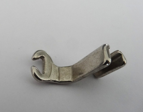 Pied boutons pfaff 46120 - pied,