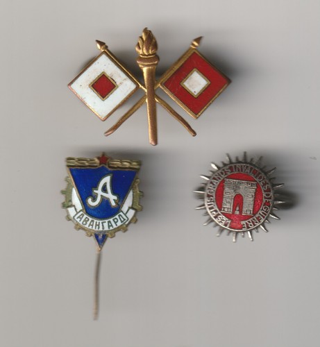 Lot insignes anciens dont - lot, anciens,