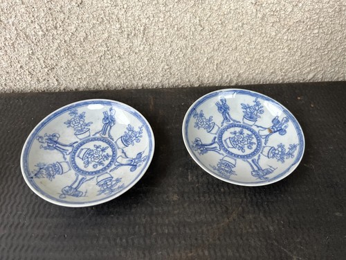 Paire sous tasses anciennes - de, sous-tasses