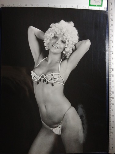 Laune 1970 femme photo - c.1970,
