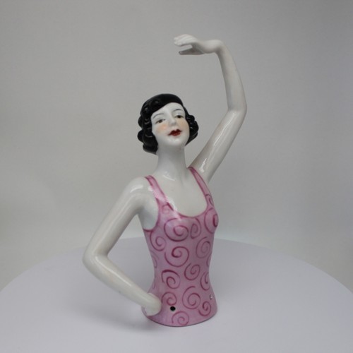 Demi poupee figurine pin - demi-poupee,