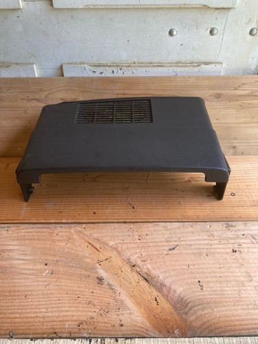 Capot compteur 811857037 audi - 811857037,