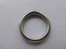 bague anneau avec pointe acier inoxydable t.56 3,85gr tbé