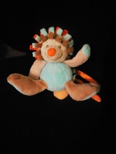 doudou peluche musicale hérisson marron bleu orange NATTOU 12cm