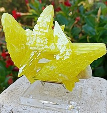 Cristal de Soufre brut, Minerai de Soufre jaune Birman. 105x88mm. 172g. Myanmar