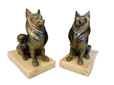 paire de serre livres  en régule chien berger belge malinois